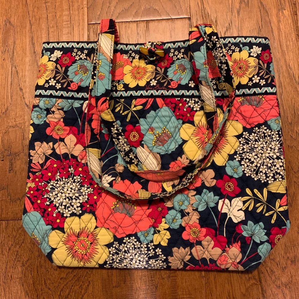 Vera Bradley Tote